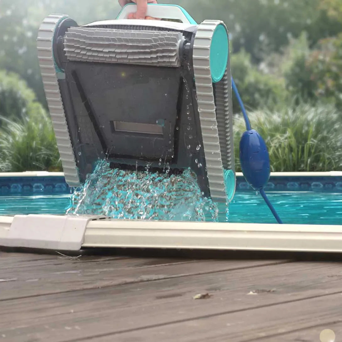 Dolphin Active 10 Pool Cleaning Robot