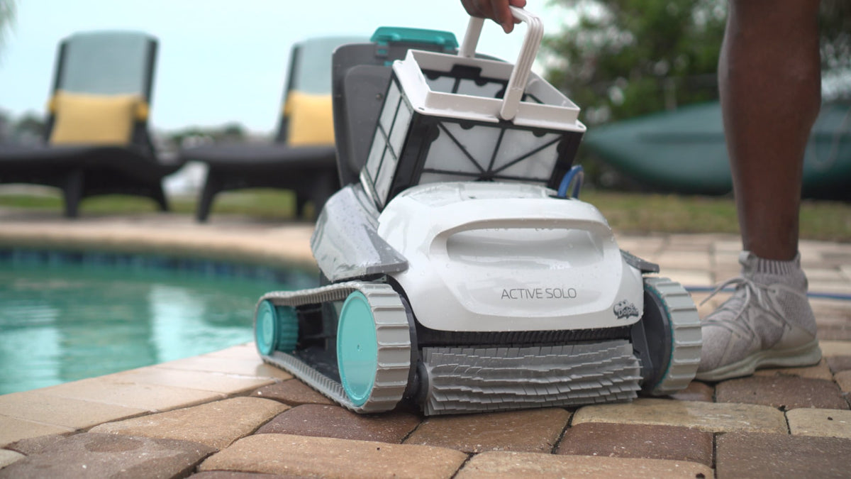 Dolphin Active Solo Open Box – Robot nettoyeur piscine – Vente finale