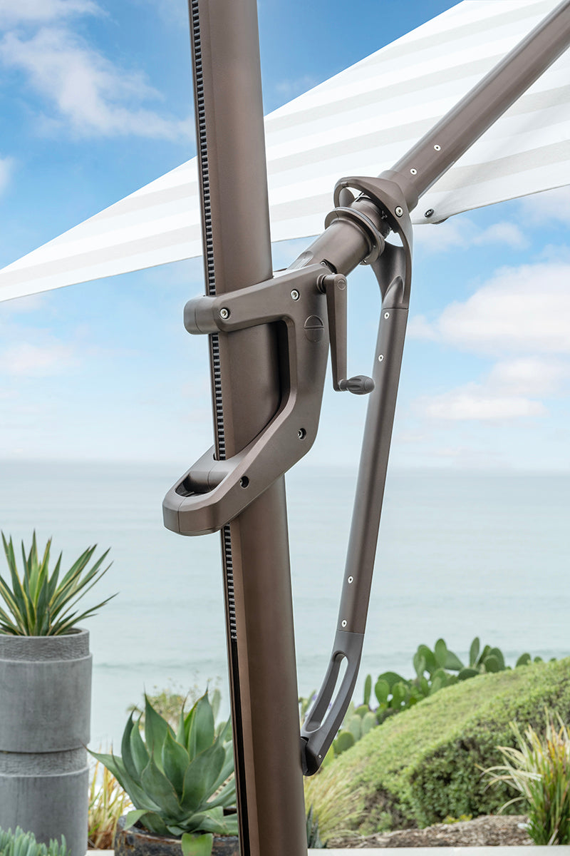 Parasol Cantilever Treasure Garden Starlux AKZ Plus 13’ Octogonal Silver Linen | Parasol Déporté avec Lumières Intégrées