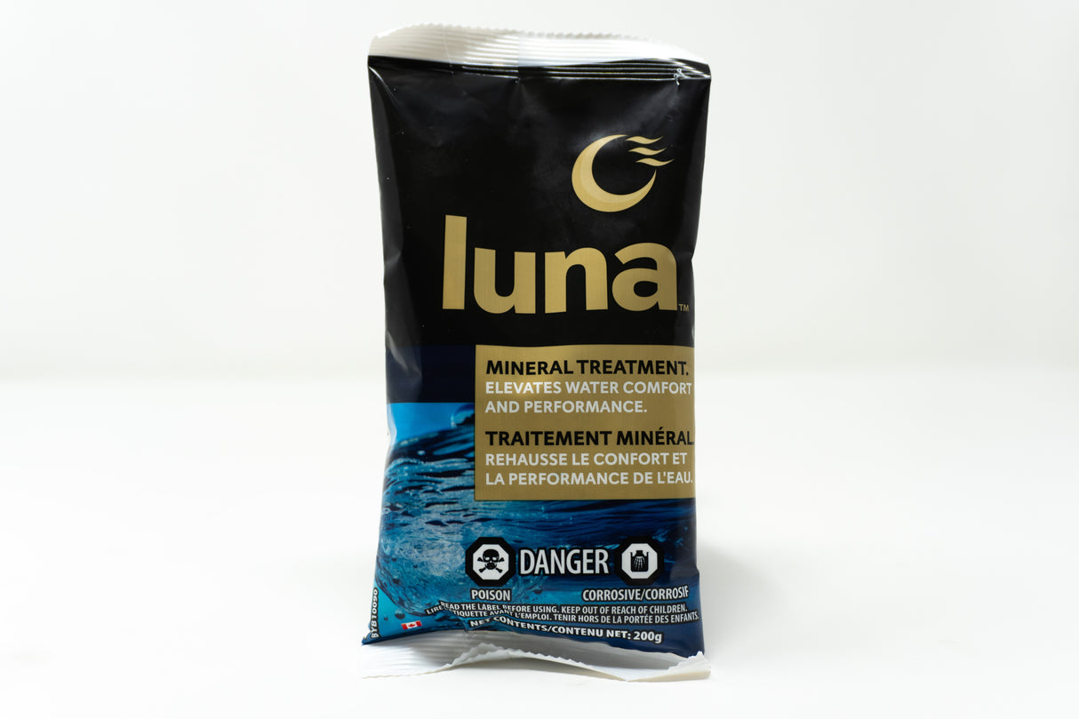 LUNA by Dazzle – The Intelligent Mineral Treatment for Pools