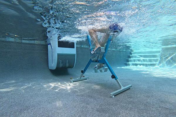 Aquabike for swim spa and pool – Complete and low-impact aquatic training