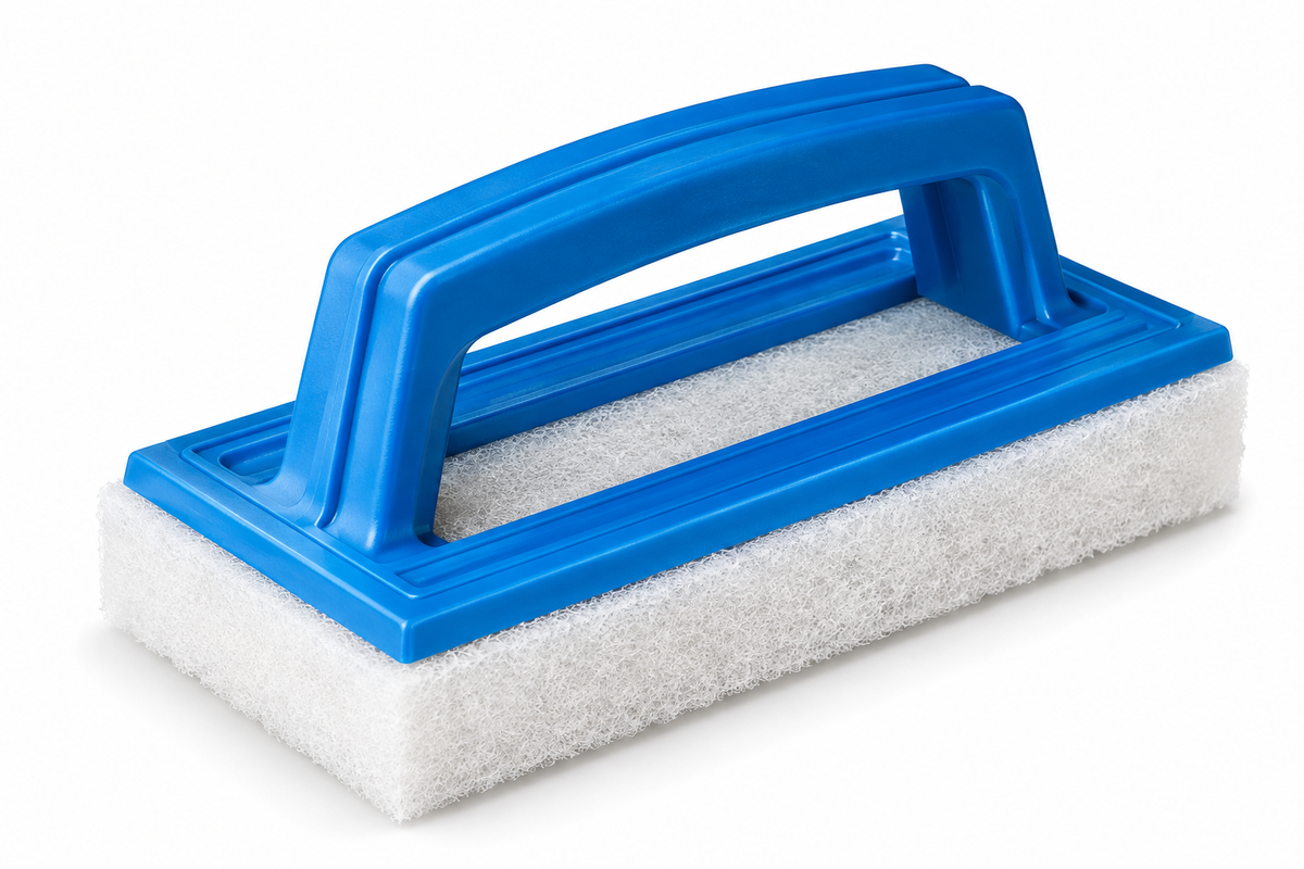 Brosse multi-usages pour piscine avec tampon à récurer