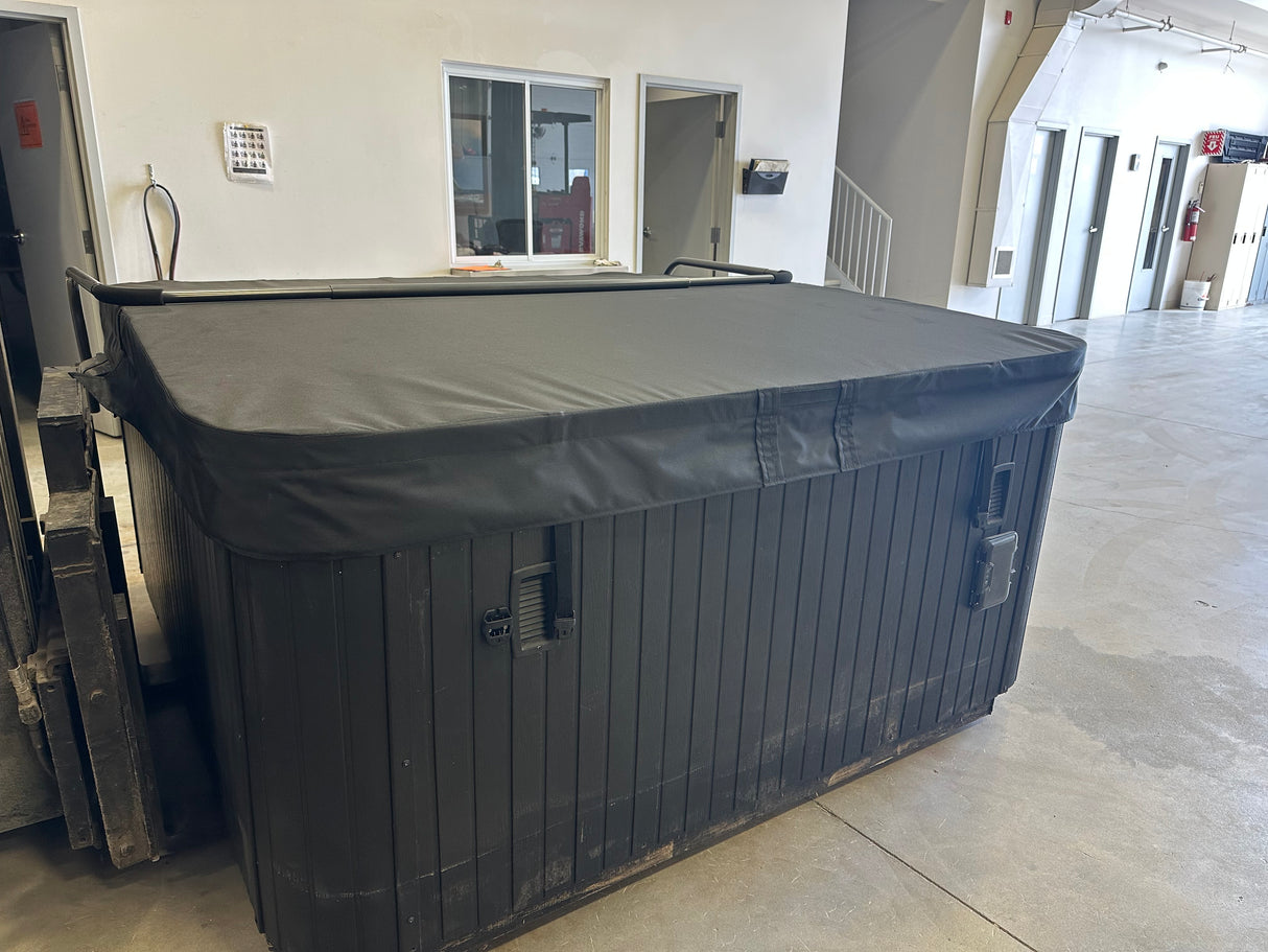 CalSpas Z630L Reconditionné – Spa 6 places 80” x 84” avec Garantie