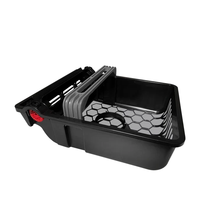 Betta debris basket for robotic pool skimmer