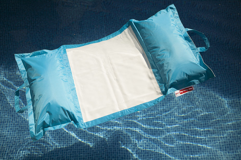 Pool bean bag hamac